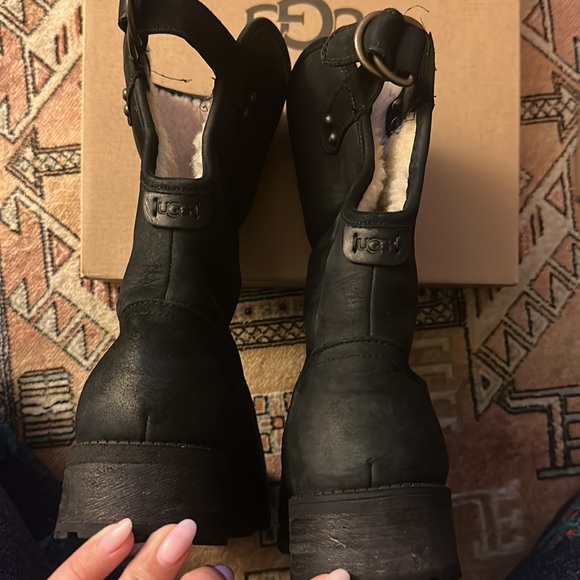Ugg W Aldon Boots - Picture 5 of 9
